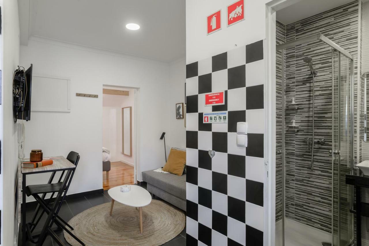 Charming Apartment- Authentic Experience In Graca Lisboa Exterior foto