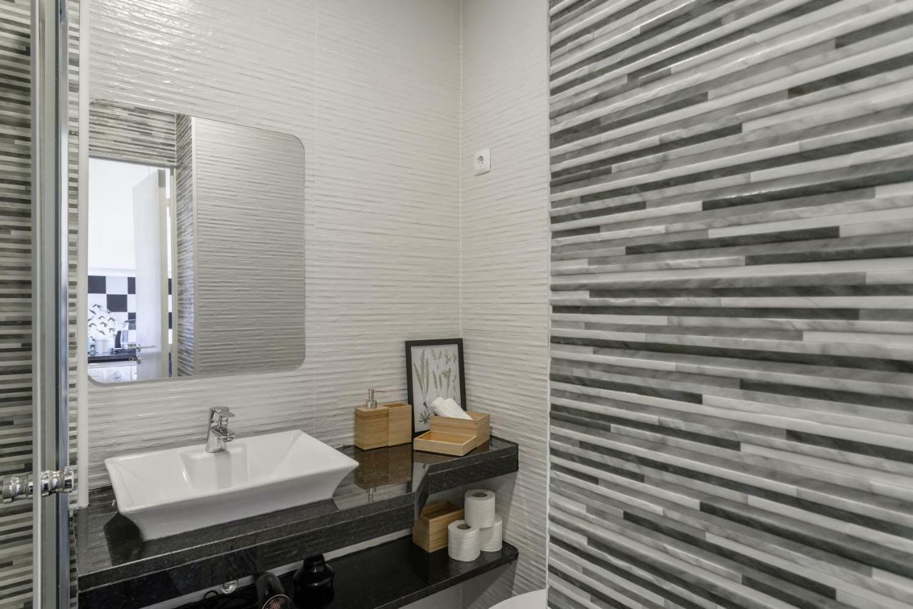 Charming Apartment- Authentic Experience In Graca Lisboa Exterior foto